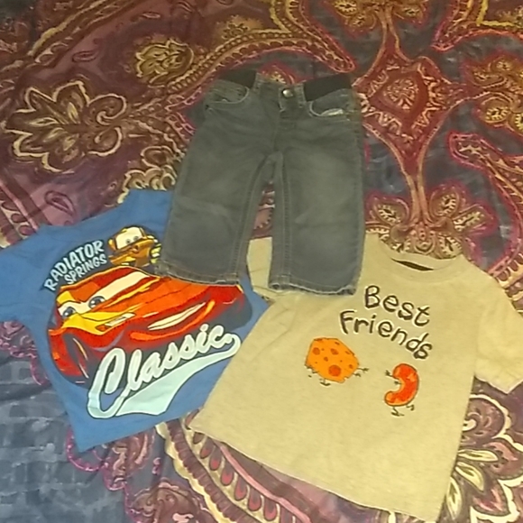 Boys clothes 18 months - Picture 2 of 8